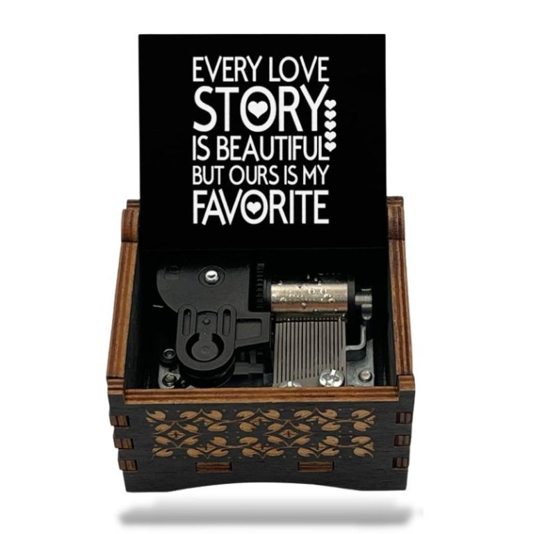 Alternative view of Soittorasia love story